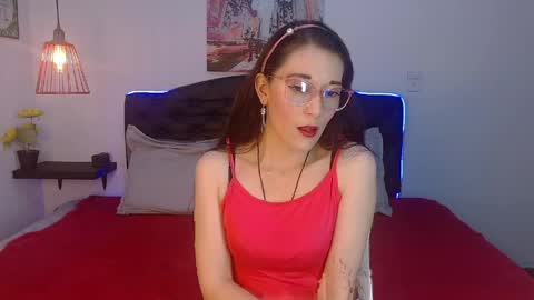 MYLU online show from April 25, 1:52 pm