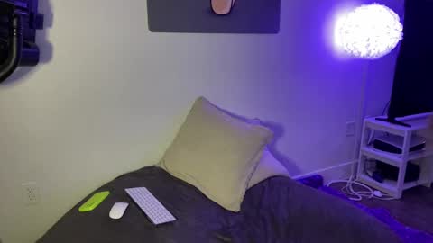 mynameisjeremy online show from October 6, 4:41 am