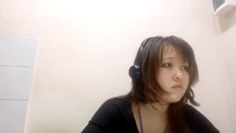 Chloe online show from October 22, 3:57 pm