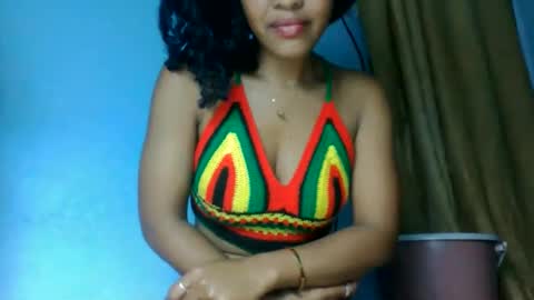 myriamee online show from June 7, 7:19 pm