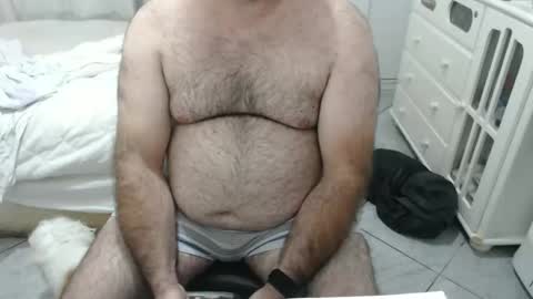 mysterbearmg online show from November 15, 12:01 am