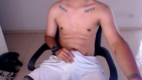 mysteryboy_thin16 online show from May 2, 8:03 pm