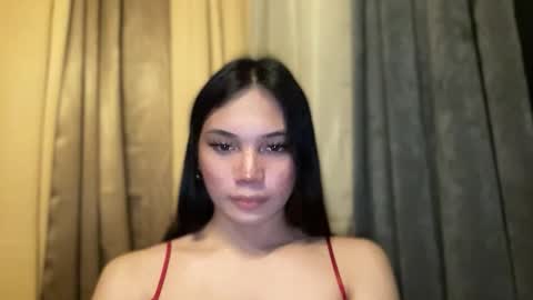 UR GIRL NEXTDOOR online show from January 7, 10:53 am