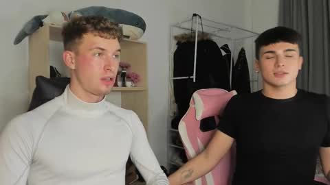 Evan Brown online show from October 29, 12:34 am