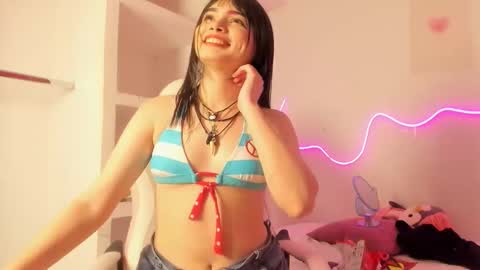 Snapshot of mysticamber1 chatting on October 24, 11:49 pm mysticamber1 online show from October 24, 11:49 pm