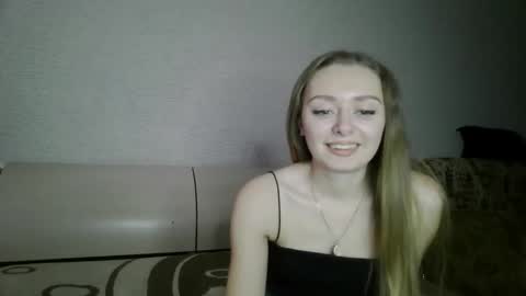 Anika online show from December 18, 11:49 am