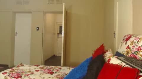 mzansihottestcouple online show from January 5, 6:33 pm