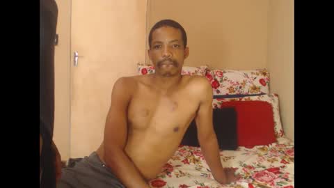 mzansihottestcouple online show from February 1, 10:01 am