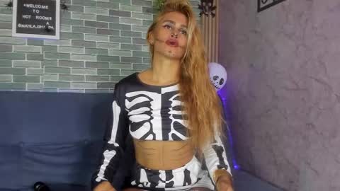 Nahla online show from November 1, 11:04 pm