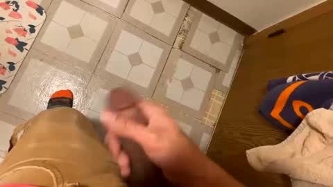 nairda2senoniuq online show from December 18, 5:59 am