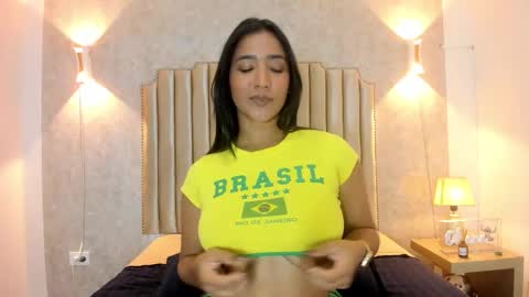 Naisha Rousell online show from November 6, 11:41 pm