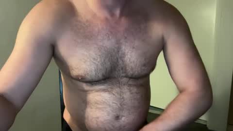 Snapshot of naked_dude25 chatting on October 27, 8:25 am naked_dude25 online show from October 27, 8:25 am