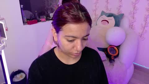 nami_usagi online show from March 24, 3:18 pm