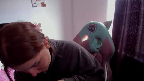 Snapshot of namibecker chatting on October 15, 7:26 pm Nami online show from October 15, 7:26 pm