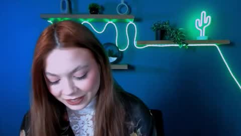 nana_shy_ online show from December 2, 9:29 am