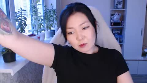 Nancy online show from March 5, 3:21 pm