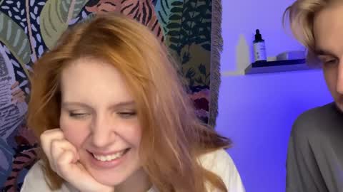 Snapshot of nancy_witch chatting on December 15, 12:28 pm Nancy and Archi online show from December 15, 12:28 pm