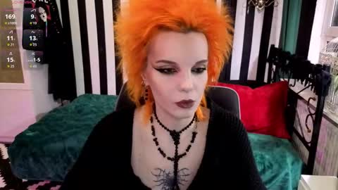 Nancy online show from February 6, 1:53 am