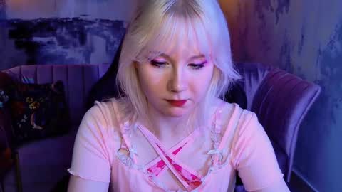 Snapshot of nancymartinez chatting on February 13, 7:31 pm nancymartinez online show from February 13, 7:31 pm
