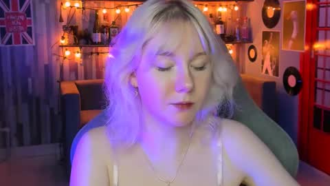 Snapshot of nancymartinez chatting on March 11, 4:07 pm nancymartinez online show from March 11, 4:07 pm