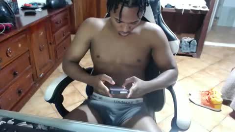 nando478515 online show from April 29, 11:20 pm