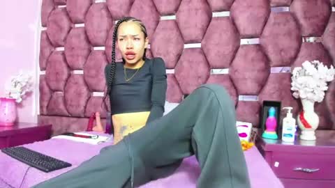 nanis james15 online show from June 16, 3:21 am