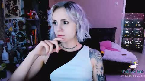 Monday-Friday 12-4 AM and 6-9 AM New York time online show from December 4, 8:19 pm