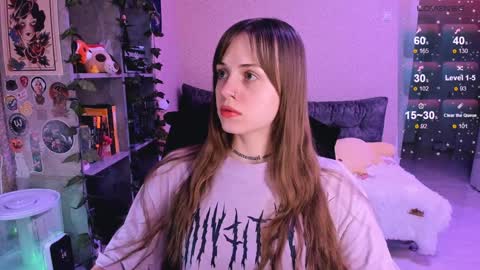 Monday-Friday 12-4 AM and 6-9 AM New York time online show from February 7, 11:45 pm