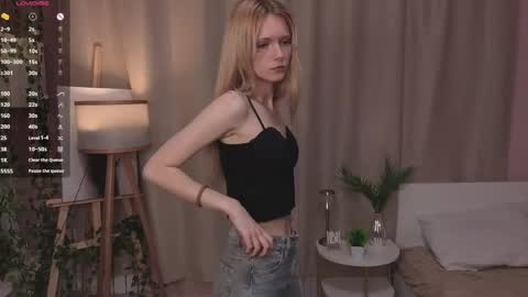 nannetteterrill online show from April 15, 6:28 am