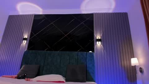 Naomi online show from April 16, 12:27 pm