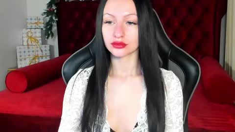 Naomi online show from December 21, 5:14 am