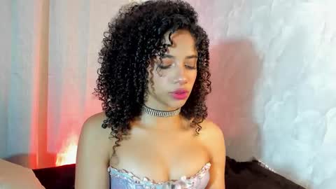 naomidawson online show from March 4, 9:32 pm