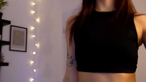 naomii_20 online show from October 31, 2:28 pm