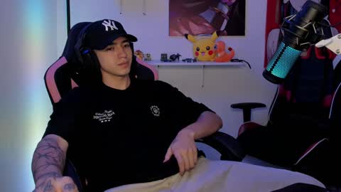 sebastian online show from January 3, 8:10 am