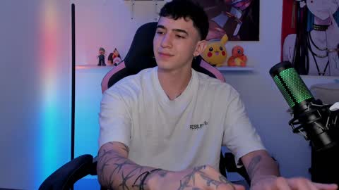 sebastian online show from December 16, 5:06 am