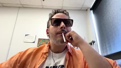 nassobout online show from June 8, 8:54 pm