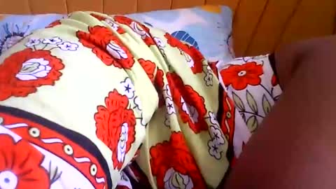 Sweet Ella online show from November 15, 12:40 pm