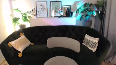 natalee_love online show from November 14, 12:35 am