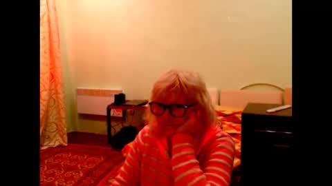 natali online show from April 12, 8:07 am