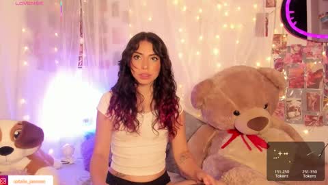       online show from February 7, 11:08 pm