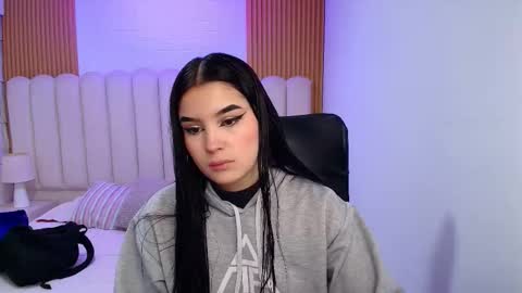 natalie  online show from March 21, 12:21 pm