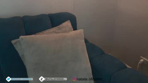 natalieferrer_ online show from June 8, 9:27 pm