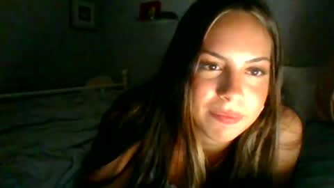 nataliepierceee online show from June 17, 3:00 am