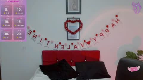 Snapshot of natalyescobar_lx chatting on September 29, 12:15 pm Nataly Escobar online show from September 29, 12:15 pm