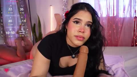 Natasha Sccott online show from February 23, 8:00 pm