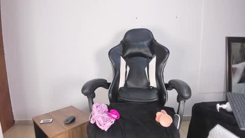 natasha online show from November 25, 2:32 am