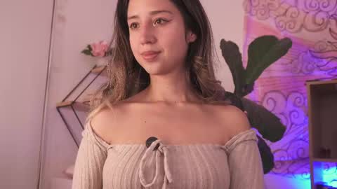 Natasha Independent model online show from May 8, 3:23 am