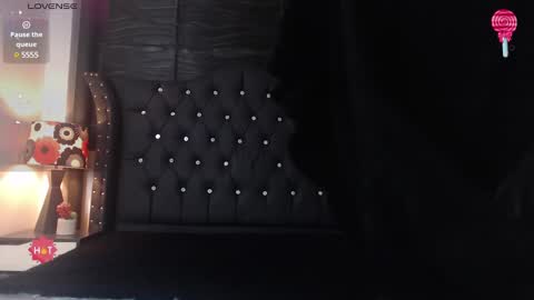 nathaliaz online show from December 2, 12:13 pm