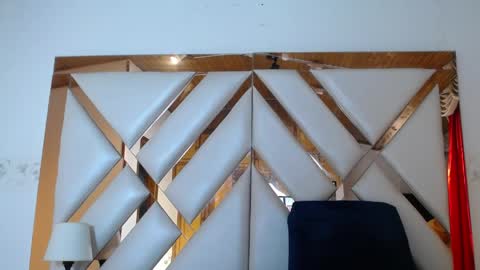 nathaly low online show from April 1, 12:50 pm