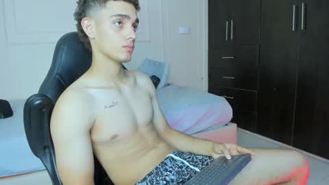 nathan_shimmer online show from February 6, 10:56 pm